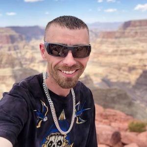 Meet your Posher, Mike